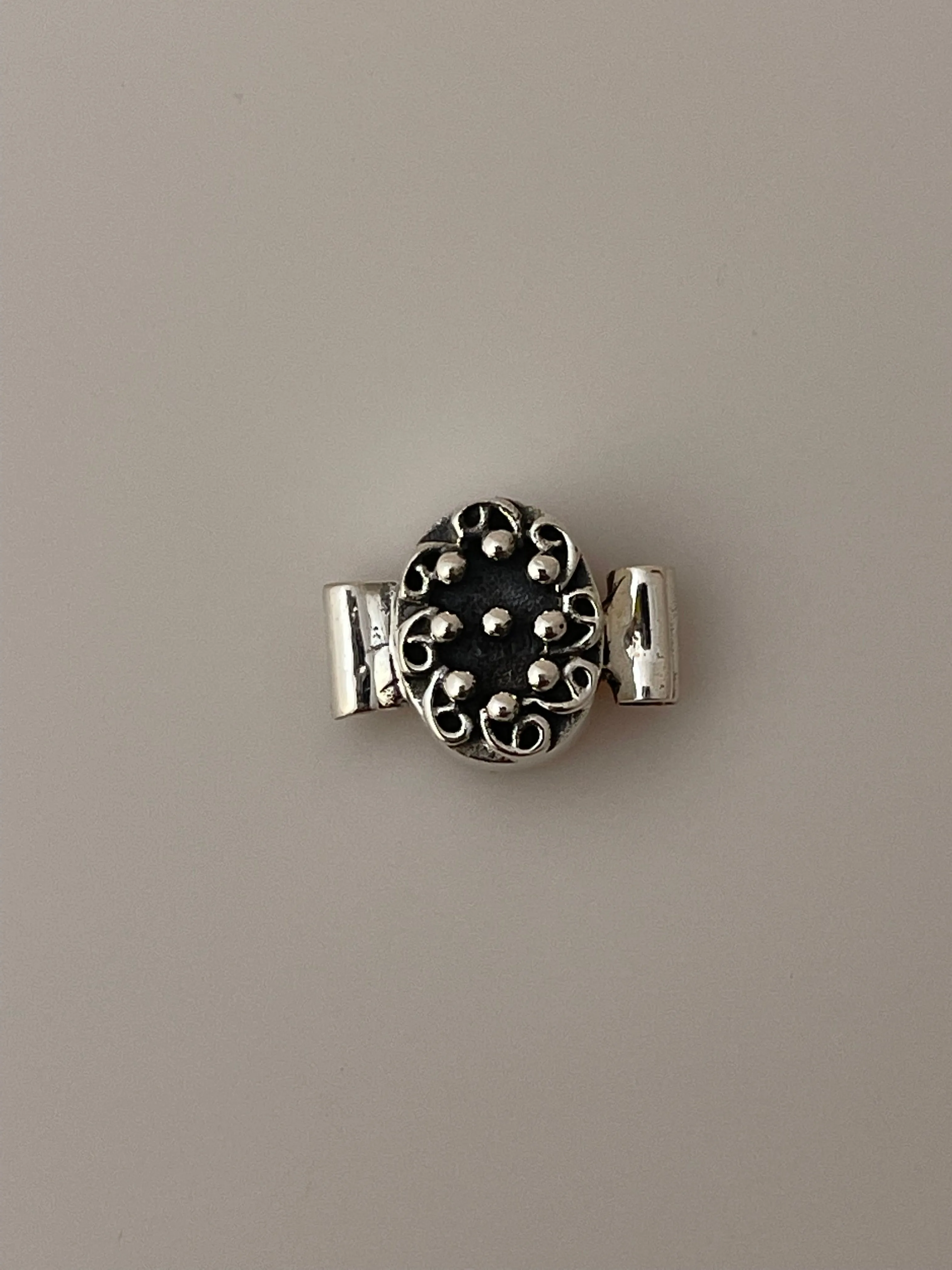 Sterling Silver  Magnetic Clasp/Sterling Silver One Pcs Clasp  Size: 12mmX9mm