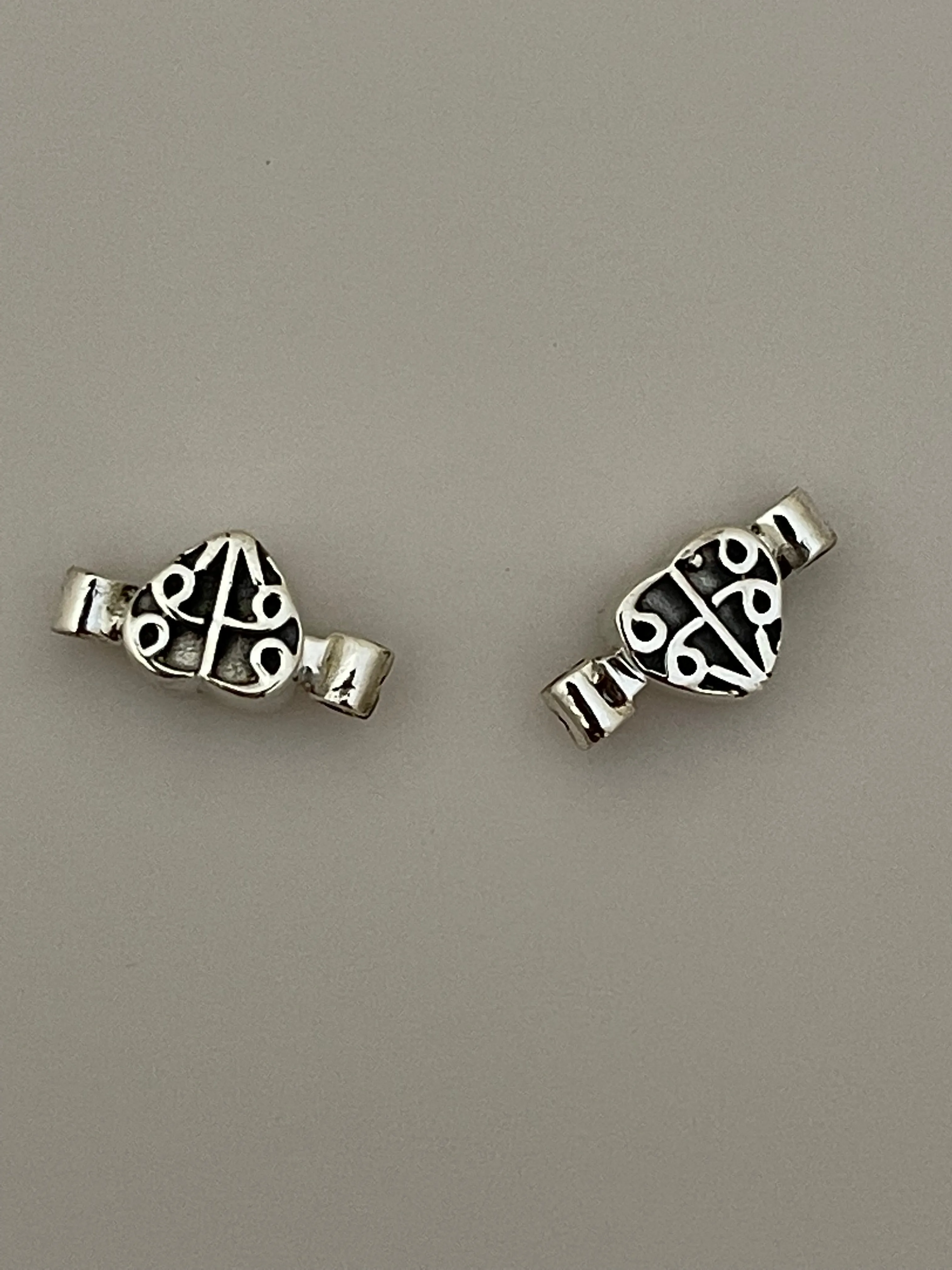 Sterling Silver  Magnetic Clasp/Sterling Silver One Pcs Clasp  Size: 18mmX8mm C20SS